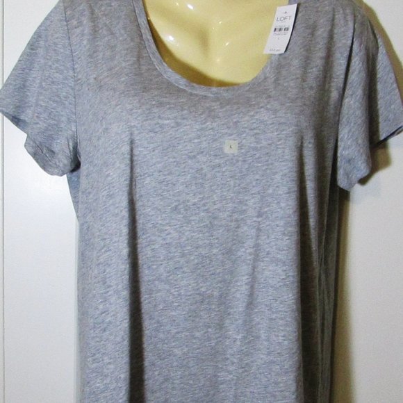 LOFT Short Sleeve Scoop Neck Light Gray Tee Shirt Top Size Large - Picture 1 of 3
